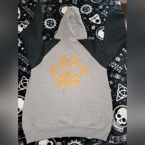 Pawz colorblock logo hoodie, unisex size medium.